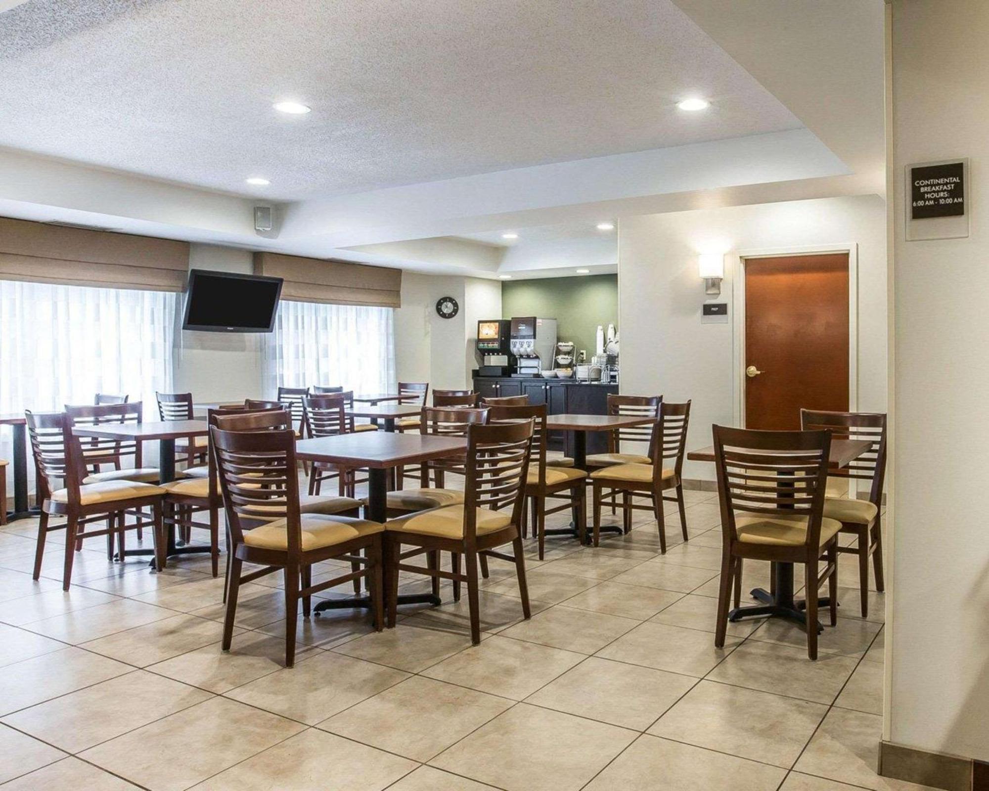 Sleep Inn & Suites Queensbury - Lake George Zewnętrze zdjęcie