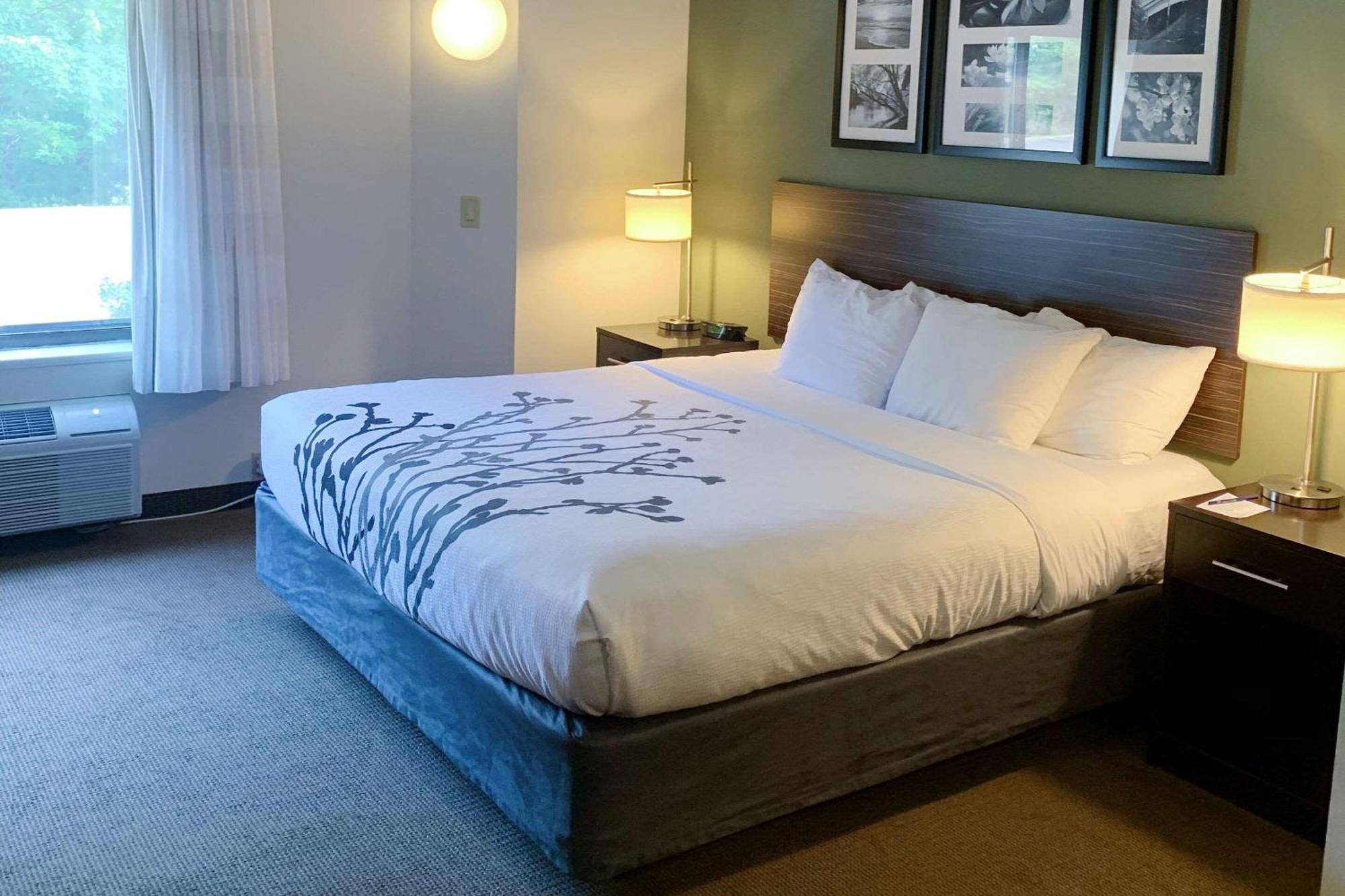 Sleep Inn & Suites Queensbury - Lake George Zewnętrze zdjęcie